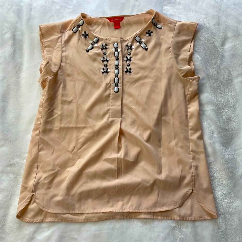 Woman’s Pink Dress shirt